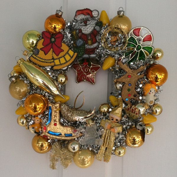 Gold Kitschmas Wreath